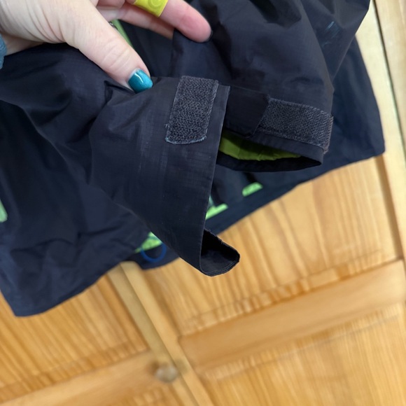 💙💚Patagonia Navy Blue & Lime Green Hooded Torentshell Insulated Rain Snow Jacket - Picture 8 of 8